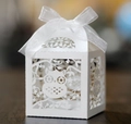 Scatola per caramelle a gufo tagliata al laser bianca con nastro d'organza elegante - Bianco