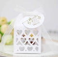 Boîte à dragées blanche ajourée cœur avec ruban et étiquette merci pour mariage - Blanc (Avec Étiquette)