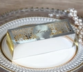 Scatola per dolci LOVE argentata tagliata al laser con motivi a stella traforati - Argento Riflettente