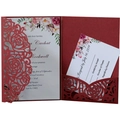 Invito di nozze bordeaux intagliato al laser con rose e set di biglietti coordinati - Rosso scuro