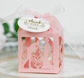 Rosa lasergeschnittene Hochzeit-Süßigkeitenbox mit Herz-Anhänger und Band-Dekor - Rosa
