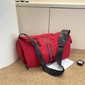Rote Reisetasche aus Nylon mit großem Fassungsvermögen für Yoga und Sport mit Schultergurten - 39x19x20 / Rot