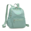 Zaino minimalista in nylon verde menta leggero con scomparti multipli da donna - verde chiaro