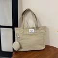 Bolso tote minimalista de nailon caqui con bolsillo delantero y monedero pequeño redondo - Bolso Caqui (Incluye Bolso de Adorno) / Caqui