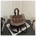 Vintage rugzak met polkadots, bruine geruite bies en drie decoratieve 3D-bloemen - koffiekleur