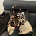 Vintage leopard print pillow bag with pearl bow and cherry pendant details - Leopard Brown