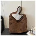 Bolso tote marrón de pana para mujer con etiqueta de moda y gran capacidad para uso diario - Marrón