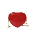 Mini sac à bandoulière rouge en forme de cœur, finition brillante et chaîne dorée - Rouge