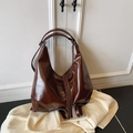 Sac cabas vintage marron foncé en cuir ciré brillant avec grande capacité et doubles anses - Marron