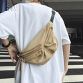 Borsa a tracolla kaki multi-tasca con cinturino regolabile e nappa per uomo - Cachi