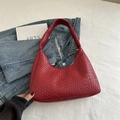 Bolso hobo rojo trenzado minimalista con estilo de tejido de cuero clásico y correa ancha - Rojo