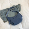 Sac bandoulière bleu en nylon avec tirettes tressées et sangle réglable - Bleu