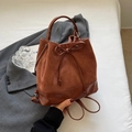 Sac à dos seau vintage en daim marron et cuir avec nœud à cordon et poignée ronde - Sans pendentif / café
