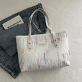 Borsa tote bianca testurizzata con ricami a onde colorate e rivetti dorati moda - Bianco