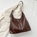 Μεγάλη σκούρα καφέ τσάντα tote από vintage δέρμα με κάθετες ραφή και ρυθμιζόμενο λουρί - Καφέ