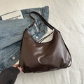 Bolso hobo grande de cuero marrón oscuro con grabado de moda para mujer casual - Marrón