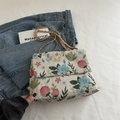 Borsa a tracolla floreale in velluto a coste con catena dorata per un look vintage chic - Tessuto Floreale Jacquard Chiaro / Motivo Floreale Chiaro