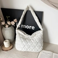 White heart-quilted shoulder bag with elegant stitch texture for a minimalist look - White