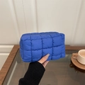 Chic quilted bubble bag in vibrant bright blue with puffer design for women - Blue
