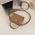 Dunkelkhaki Handtasche aus Leder mit Litschi-Struktur, Goldschnalle und Riemen - Khaki