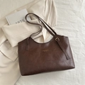 Vintage μεγάλη σκούρα καφέ τσάντα tote από δερματίνη με ρυθμιζόμενους ιμάντες ώμου - Καφέ