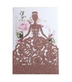 Laserschnitt-Einladungskarte in Roségold-Glitzer mit elegantem Kleid und Blumendetails - Glitzer Champagnergold
