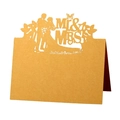 Marque-places mariage Mr & Mrs découpés au laser avec cœur, papillon et silhouette chic - Jaune d'Or
