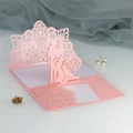 Rosa 3D-Hochzeitskarte mit Laserschnitt, Mr & Mrs Herz-Silhouette und Spitze - Rosa
