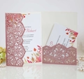 Partecipazione di nozze laserata oro rosa glitterata con elegante inserto floreale - Rosa