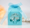 Boîte à bonbons de Noël bleu ciel découpée au laser avec ruban de soie et motif sapin - Bleu Tiffany