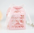 Elegante scatola di caramelle a gabbia per uccelli in carta perlata rosa tagliata al laser - Rosa