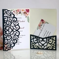 Partecipazione matrimonio blu navy glitterata tagliata al laser con card floreale e RSVP - Blu Scuro Scintillante