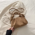 Borsa a nuvola in finta pelle scamosciata marrone con design a pieghe e manico a nodo - Stile Plissettato Opaco / Marrone