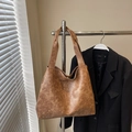 Vintage braune Hobo-Tasche aus Leder mit minimalistischem Design und großem Fassungsvermögen - Khaki