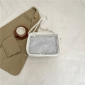 Borsa a tracolla bianca in stile giapponese con grande finestra trasparente e fibbie dorate - Bianco