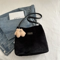 Sac seau d'hiver en peluche noire avec sangle en cuir et charmant pendentif ours - Sans Pendentif / Noir
