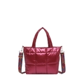 Gewatteerde bordeauxrode metallic tote bag met kleurrijke geometrische schouderriem - Rood