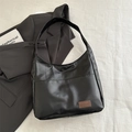 Minimalist black vintage shoulder tote bag in matte PU leather with front pocket - Black