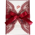 Invitation de mariage bordeaux découpée au laser avec dentelle et nœud en satin assorti - Rouge foncé