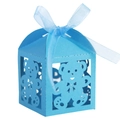 Scatola di caramelle traforata blu chiaro con orsetto e fiocco in nastro per baby shower - Celeste