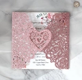 Invitation mariage pailletée rose avec découpe laser cœur et carte florale - Pink Glitter (HK-334)