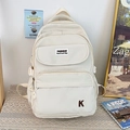 Beiger Canvas-Schulrucksack mit gesticktem K-Buchstaben und Stoff-Label-Dekor - Weiß
