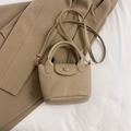 Mini sac seau chic en cuir grainé kaki avec poignée ronde et fine bandoulière amovible - Khaki