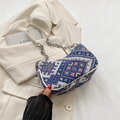 Bolso baguette tejido de estilo étnico con patrones geométricos y correa cadena - Estilo 2 Blanco