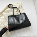 Bolso tote negro de cuero encerado con gran capacidad y correas de hombro dobles - Negro