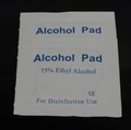 Sterile 75% ethyl alcohol prep pad for ear piercing tool disinfection and skin cleansing - Alcohol Swabs/1 Box (200 Swabs)