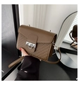 Bolso bandolera cuadrado marrón oscuro clásico con textura tejida y cierre plateado - Marrón Oscuro