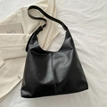 Minimalistische schwarze PU-Leder Hobo Tasche mit verstellbarem Riemen auf Dekor - Schwarz