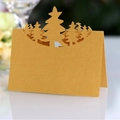 Marque-place de Noël doré découpé au laser avec sapins et finition métallique brillante - Doré