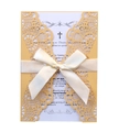 Elegante lasergeschnittene Hochzeitseinladung mit Goldspitze und weißer Schleife - Gold